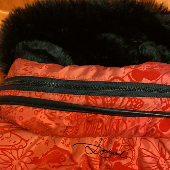 🎁 Unique Desigual gorgeous girls coat - Picture 9 of 10